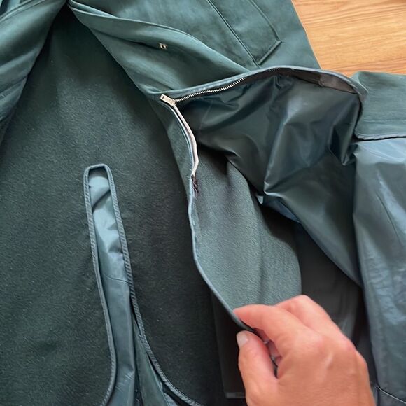 London Fog Green Belted Suede Trench Coat Womens Size 10 - Picture 8 of 9